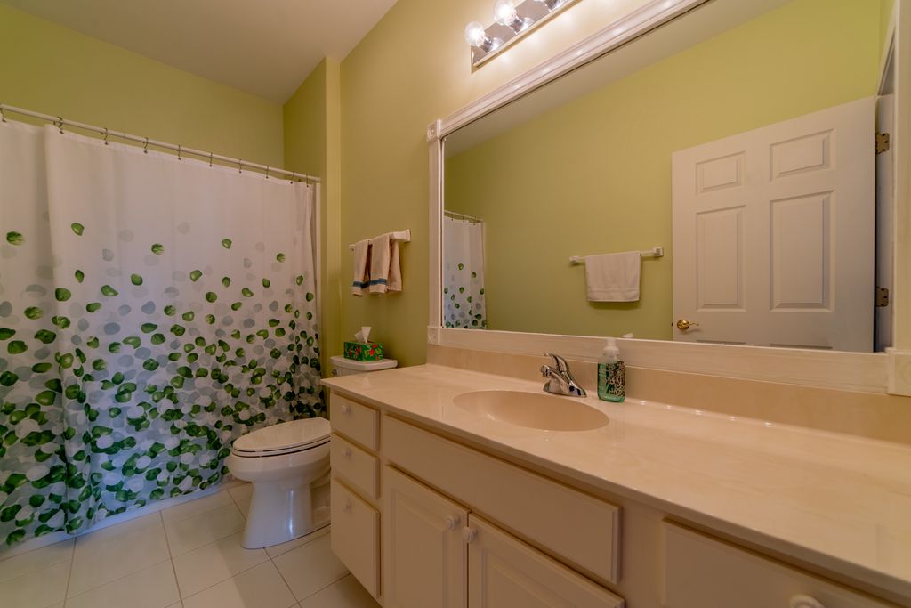 16334 Crescent Lake Drive, Crest Hill, IL 60403 — photo 5