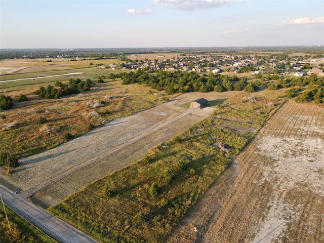 536 Robnett Road, Waxahachie, TX 75165