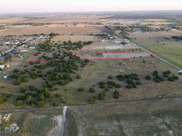 536 Robnett Road, Waxahachie, TX 75165