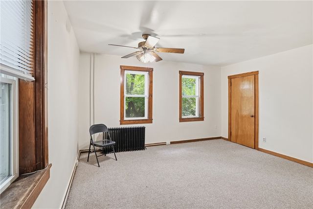 139 Leneake St, Wilkins Twp, PA 15145