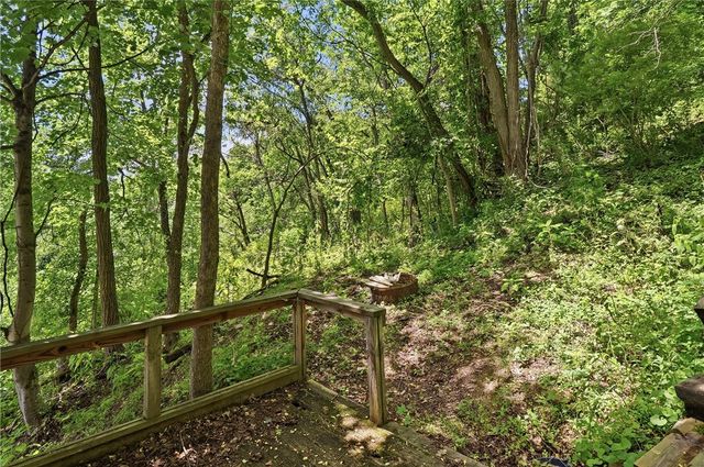 139 Leneake St, Wilkins Twp, PA 15145