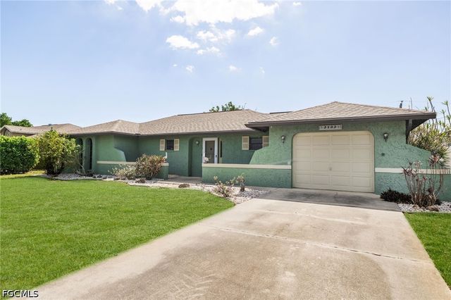 2132 SW 14th PL, Cape Coral, FL 33991