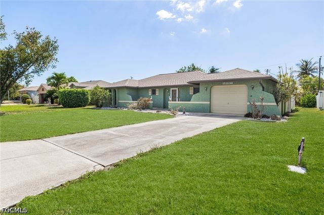 2132 SW 14th PL, Cape Coral, FL 33991
