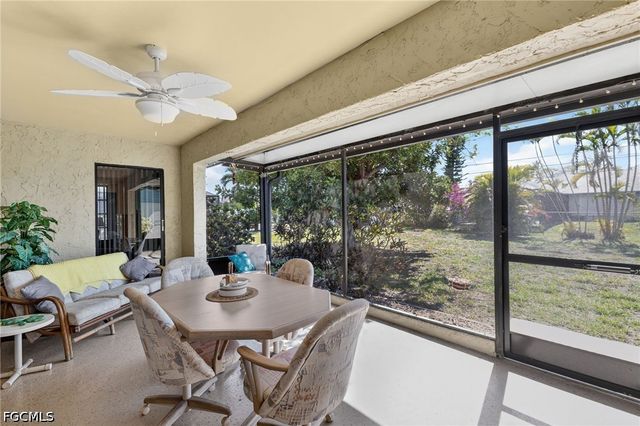 2132 SW 14th PL, Cape Coral, FL 33991