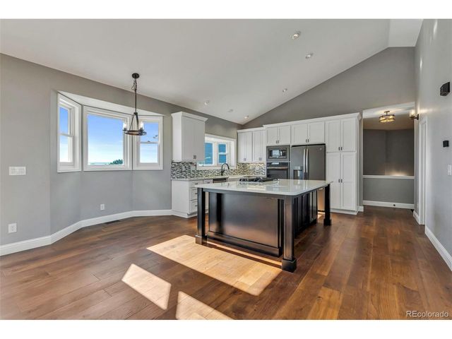 29777 Rawhide Ct, Elizabeth, CO 80107