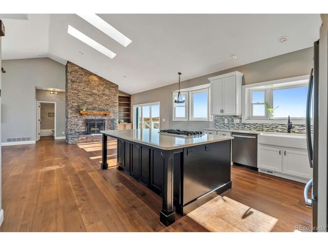 29777 Rawhide Ct, Elizabeth, CO 80107