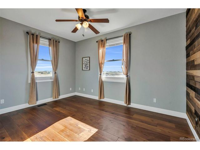 29777 Rawhide Ct, Elizabeth, CO 80107