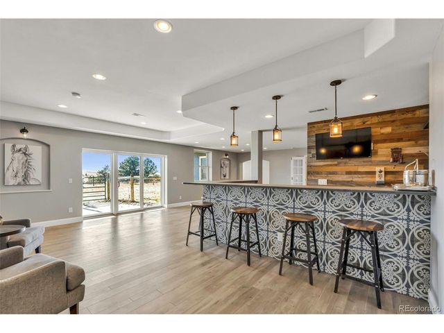 29777 Rawhide Ct, Elizabeth, CO 80107