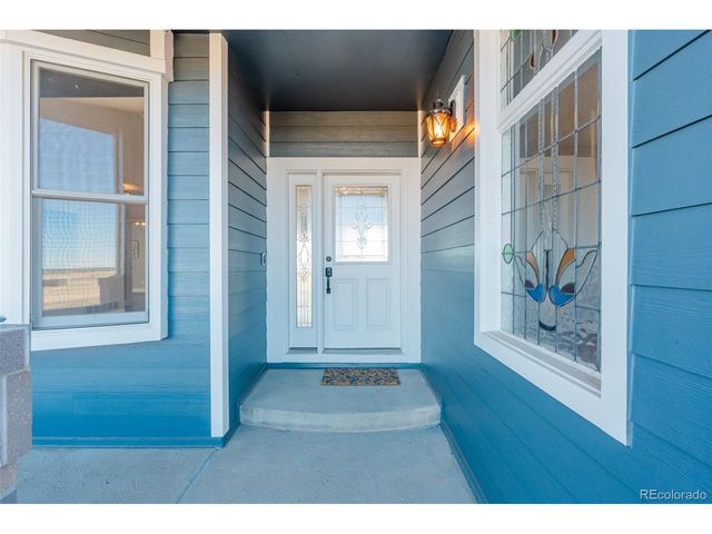 29777 Rawhide Ct, Elizabeth, CO 80107