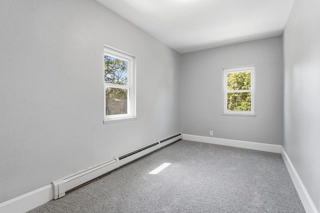 402-404 S Main Street, Deerfield, WI 53531