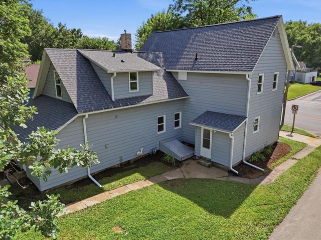 402-404 S Main Street, Deerfield, WI 53531