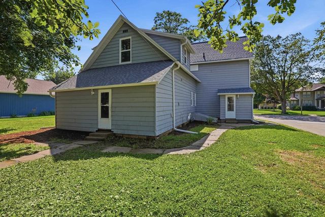 402-404 S Main Street, Deerfield, WI 53531