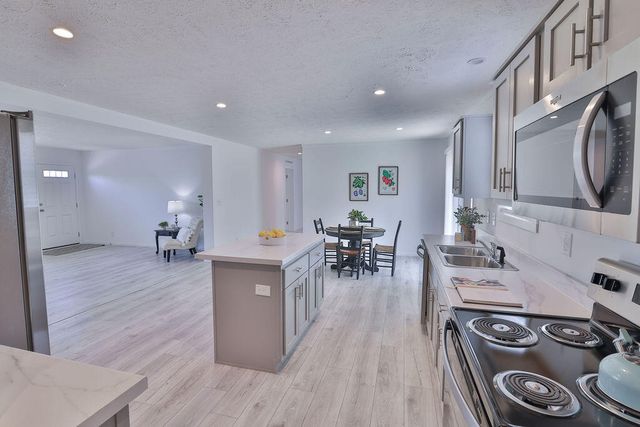 291 Nelson Farm Lane, Cross, SC 29436