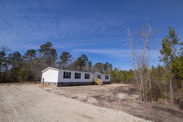 291 Nelson Farm Lane, Cross, SC 29436