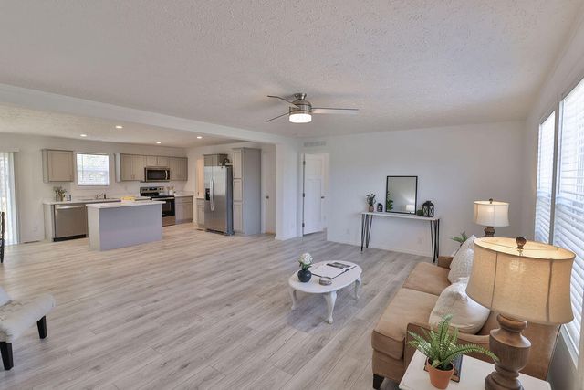 291 Nelson Farm Lane, Cross, SC 29436