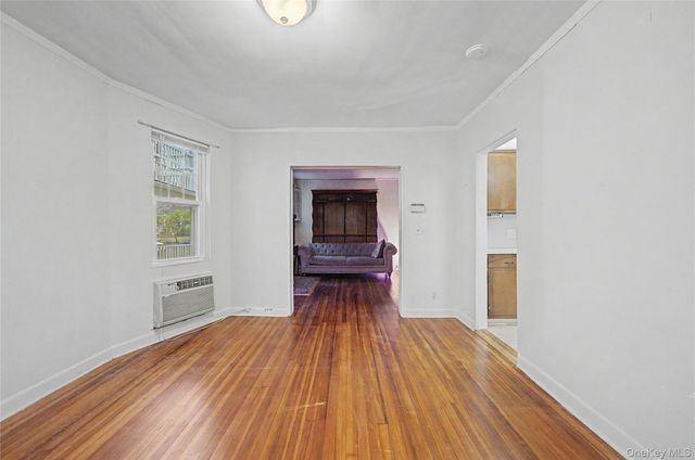 40 Dewey Avenue, New Rochelle, NY 10801
