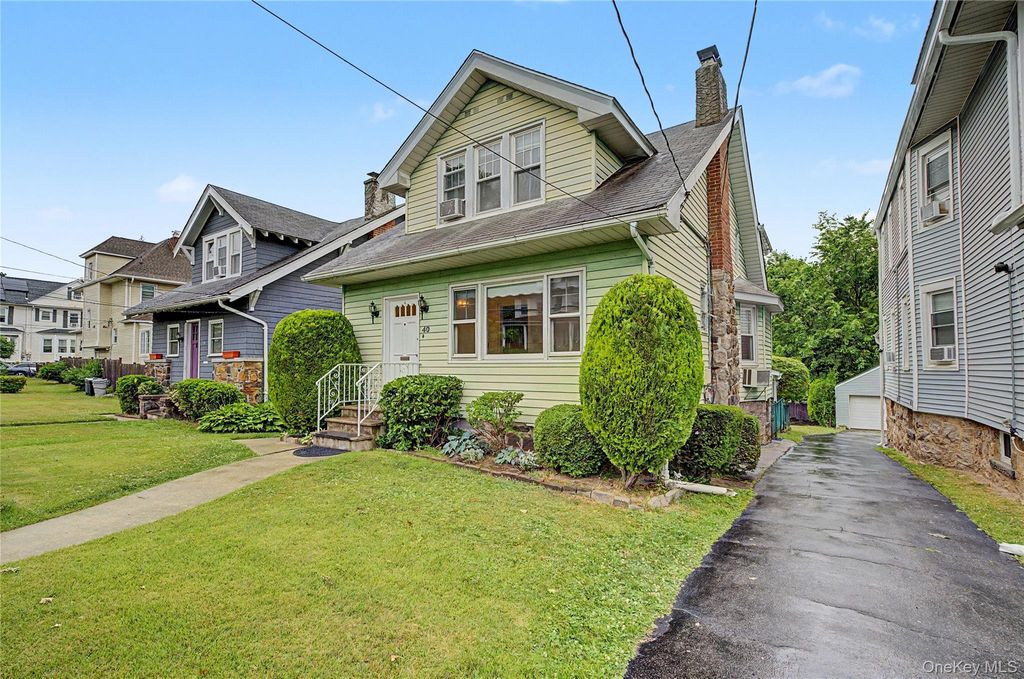 40 Dewey Avenue, New Rochelle, NY 10801