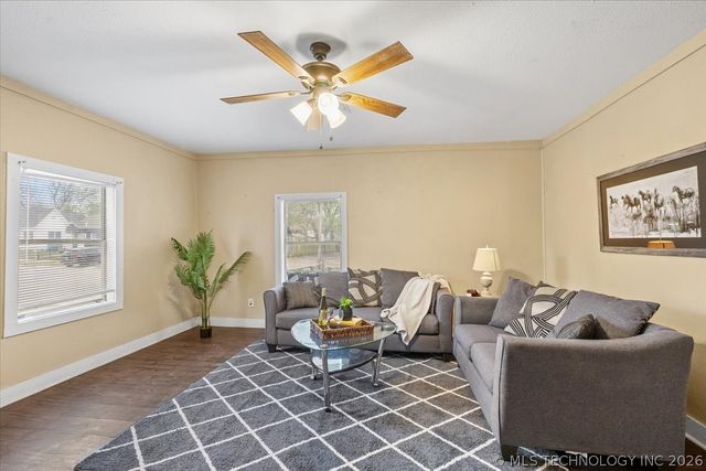 1629 E 8th Street, Tulsa, OK 74120