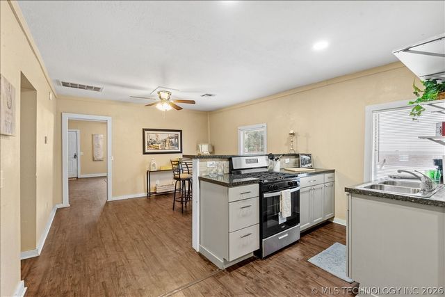 1629 E 8th Street, Tulsa, OK 74120