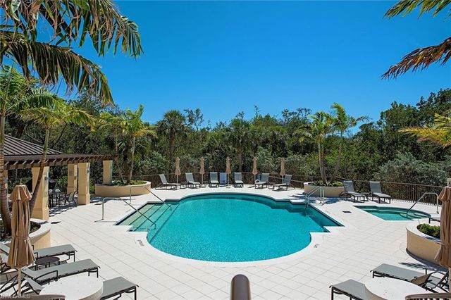 8990 Bay Colony DR 1002, Naples, FL 34108