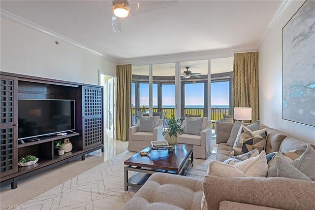 8990 Bay Colony DR 1002, Naples, FL 34108