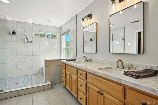 19415 Dallas Court, Hidden Valley Lake, CA 95467