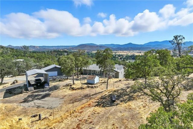 19415 Dallas Court, Hidden Valley Lake, CA 95467