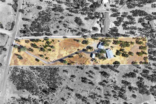 19415 Dallas Court, Hidden Valley Lake, CA 95467