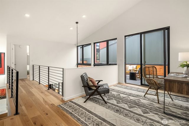 224 Canopy Path NW, Bainbridge Island, WA 98110