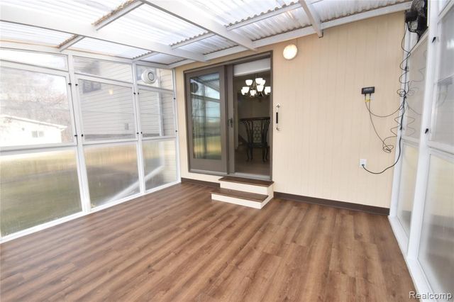 5106 Lakewood Drive, Grand Blanc, MI 48439