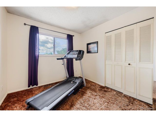 4618 Ridgeglen Rd, Colorado Springs, CO 80918