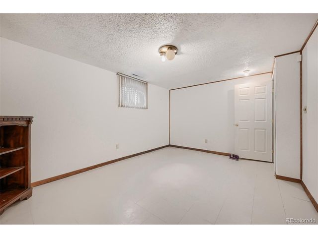 4618 Ridgeglen Rd, Colorado Springs, CO 80918