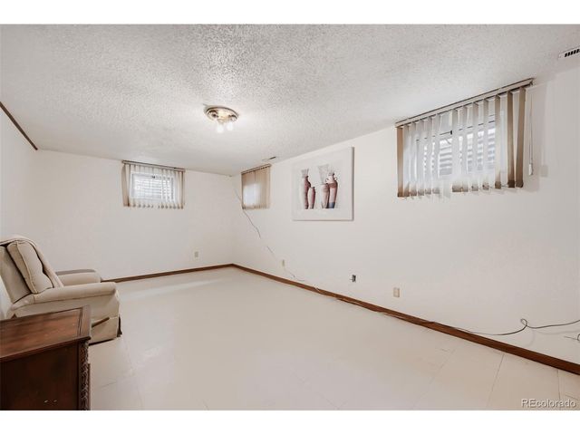 4618 Ridgeglen Rd, Colorado Springs, CO 80918