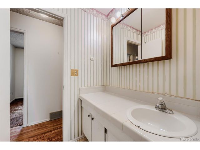 4618 Ridgeglen Rd, Colorado Springs, CO 80918