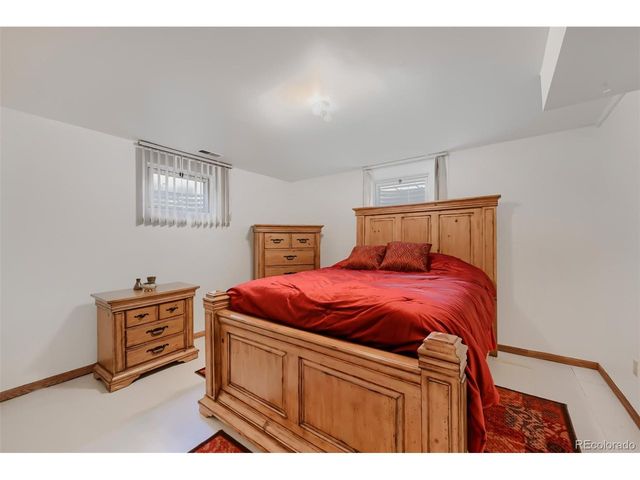 4618 Ridgeglen Rd, Colorado Springs, CO 80918