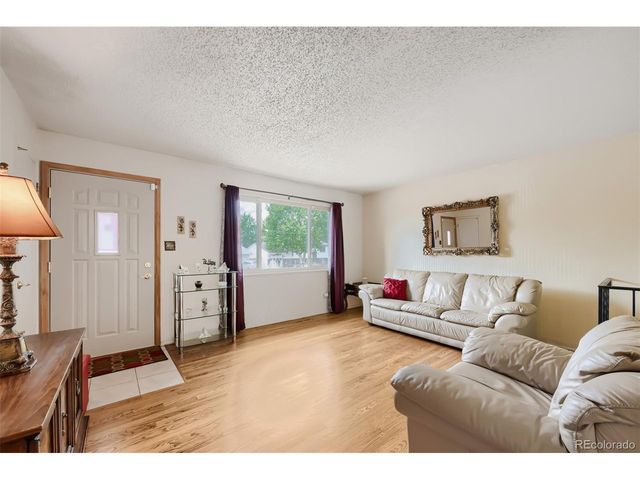 4618 Ridgeglen Rd, Colorado Springs, CO 80918
