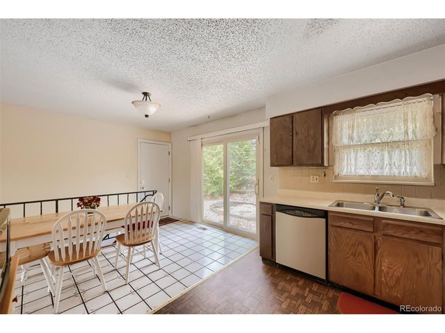 4618 Ridgeglen Rd, Colorado Springs, CO 80918