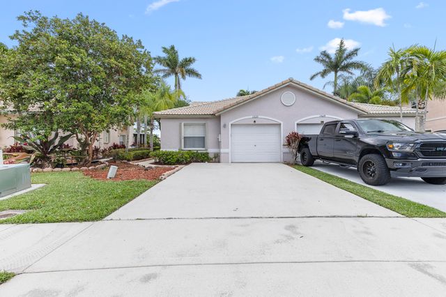 10633 Pelican Drive, Wellington, FL 33414