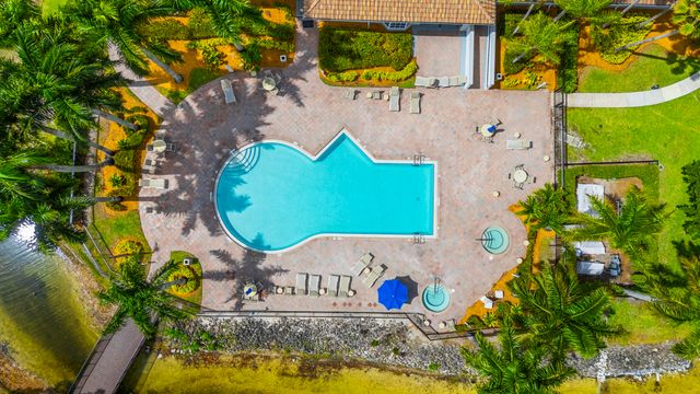 10633 Pelican Drive, Wellington, FL 33414