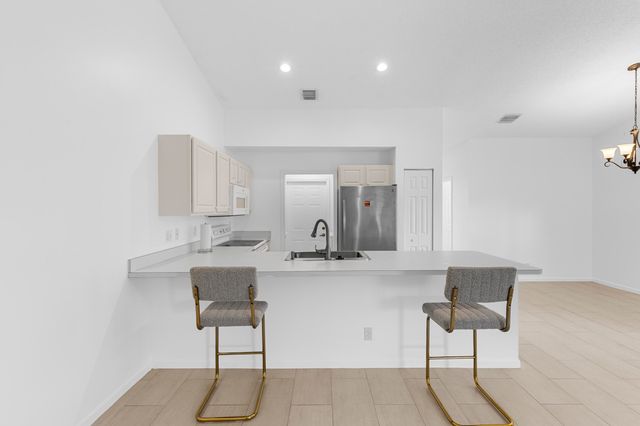 10633 Pelican Drive, Wellington, FL 33414