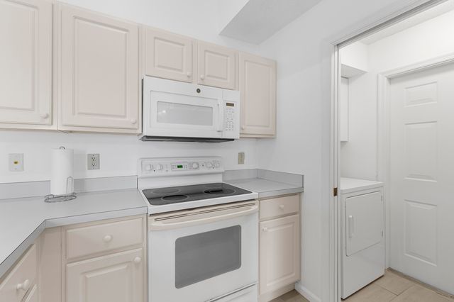 10633 Pelican Drive, Wellington, FL 33414