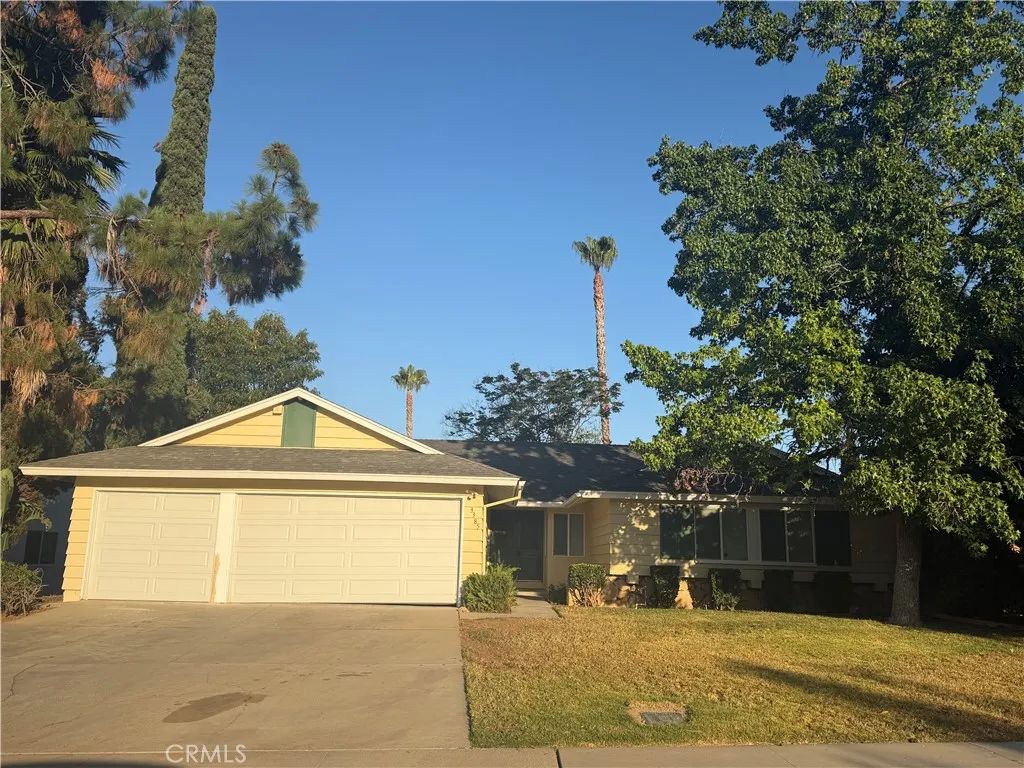 3385 Valencia Hill, Riverside, CA 92507