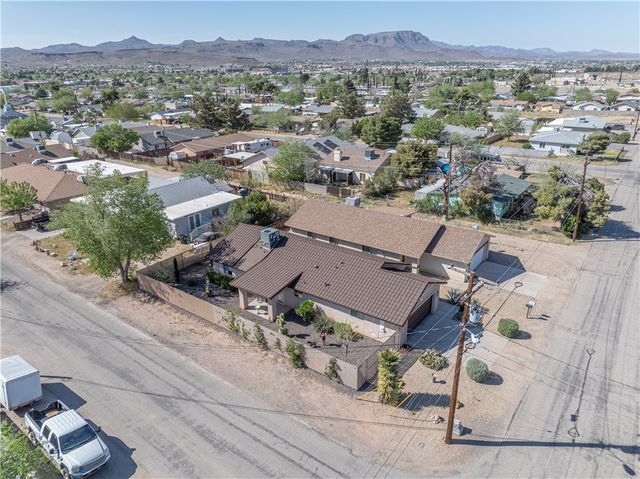 2103 Los Angeles Street, Kingman, AZ 86401