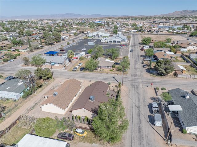 2103 Los Angeles Street, Kingman, AZ 86401