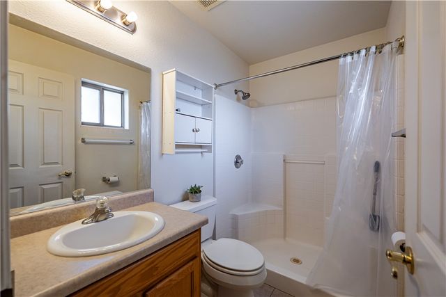 2103 Los Angeles Street, Kingman, AZ 86401