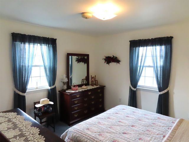 13809 S NORRISVILLE Road, Meadville, PA 16335