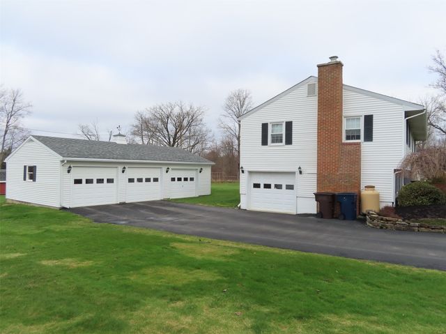 13809 S NORRISVILLE Road, Meadville, PA 16335