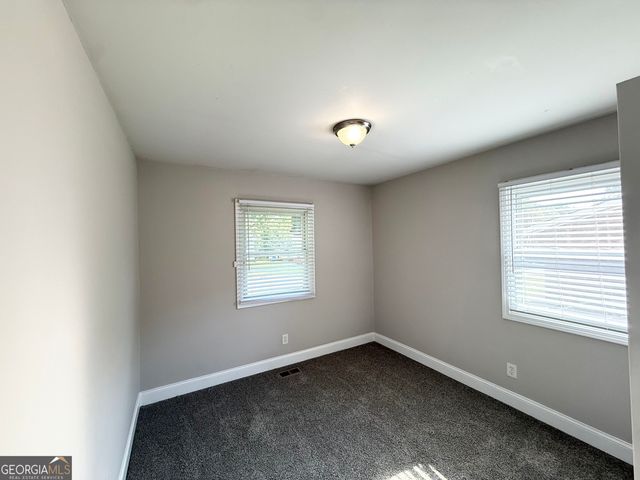 429 SE Oak Drive, Atlanta, GA 30354