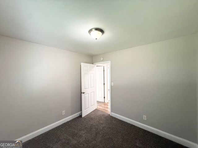 429 SE Oak Drive, Atlanta, GA 30354