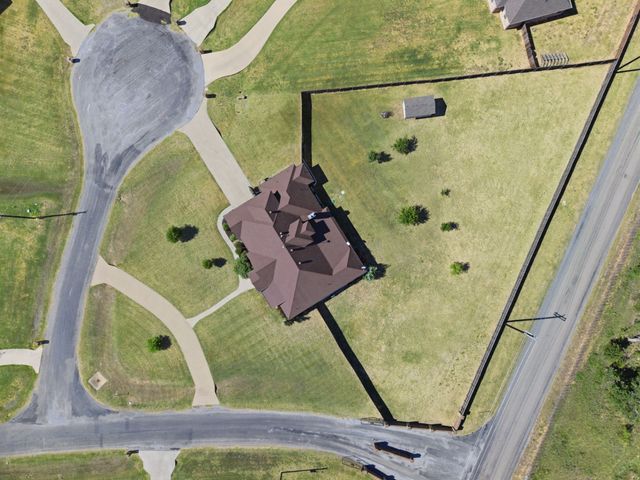 102 Brock Court, Millsap, TX 76066
